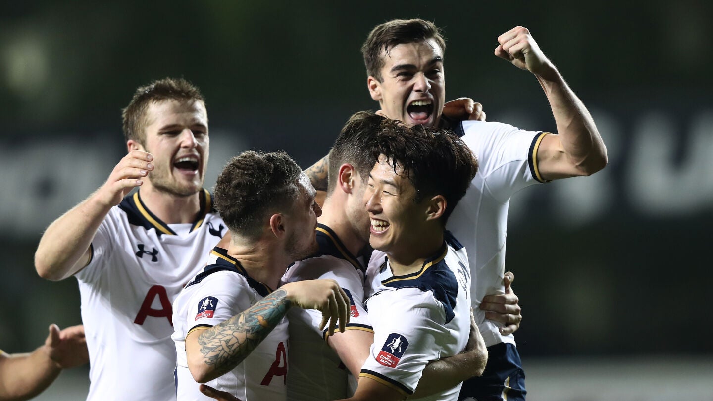 El Tottenham celebrando uno de sus goles