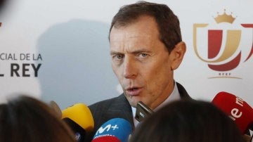 Butragueño habla ante los medios de comunicación