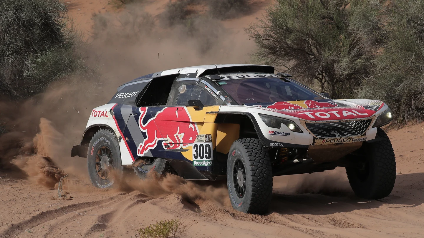 Stéphane Peterhansel, líder del Dakar Stéphane Peterhansel, líder del Dakar