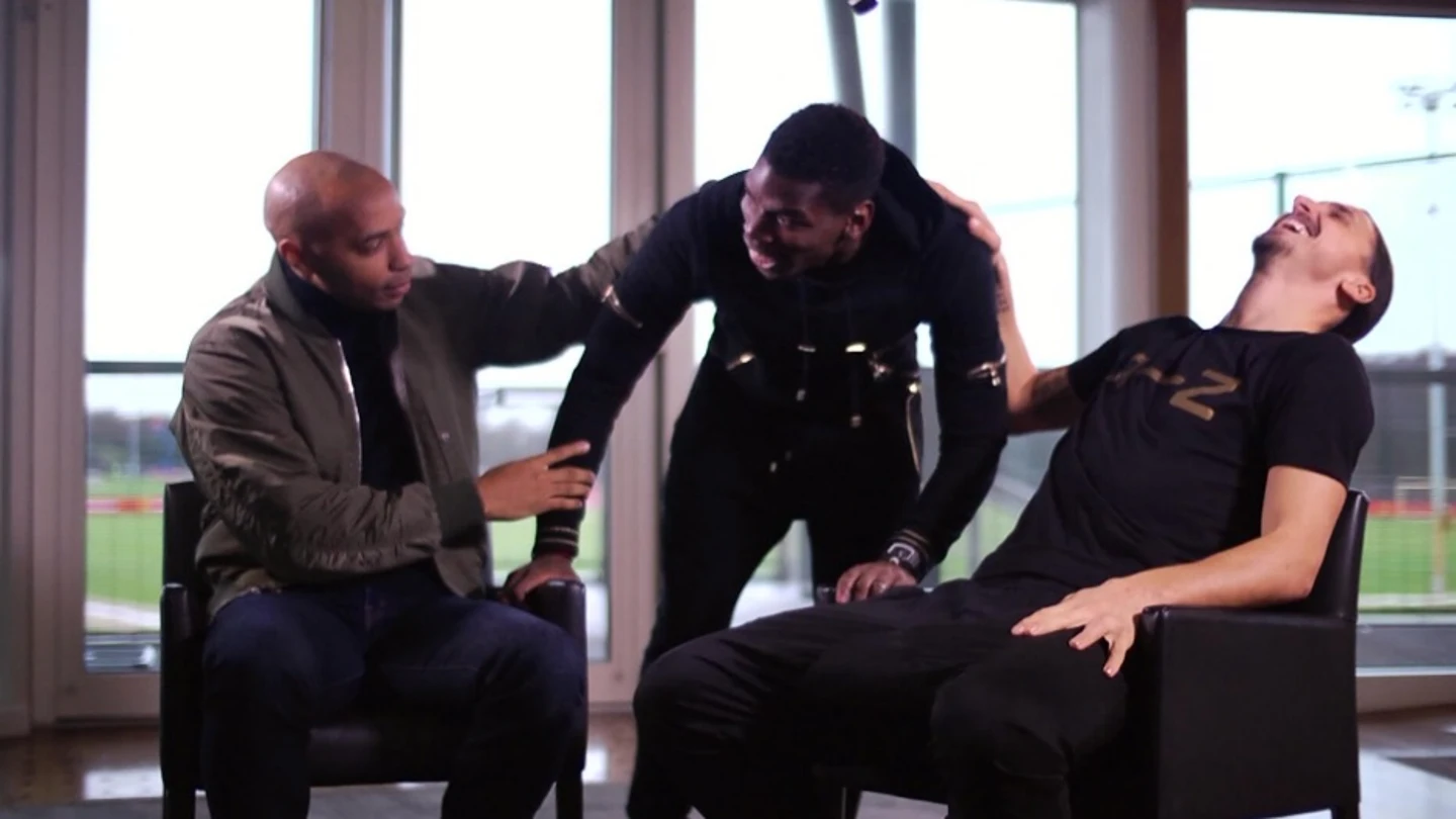 Henry, Pogba e Ibrahimovic bromean durante una entrevista Henry, Pogba e Ibrahimovic bromean durante una entrevista