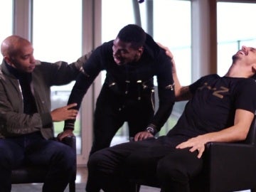 Henry, Pogba e Ibrahimovic bromean durante una entrevista Henry, Pogba e Ibrahimovic bromean durante una entrevista