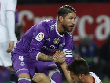 Sergio Ramos con Vázquez Sergio Ramos con Vázquez