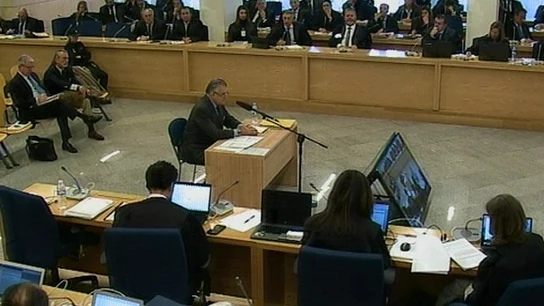 Luis Bárcenas declarando durante el juicio de Gürtel Luis Bárcenas declarando durante el juicio de Gürtel