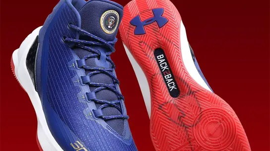 Las botas especiales de Curry Las botas especiales de Curry