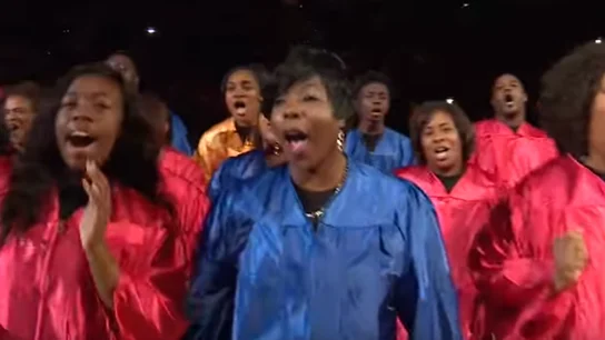 Un coro gospel, en la cancha de los Atlanta Hawks Un coro gospel, en la cancha de los Atlanta Hawks