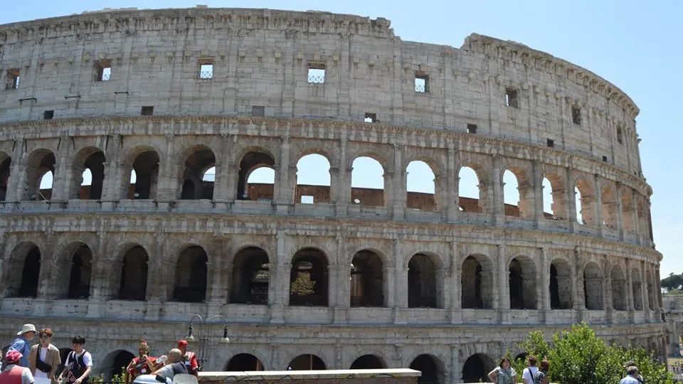 Imagen del Coliseo de la ciudad de Roma