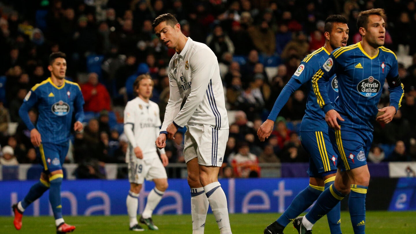 Cristiano lamenta una ocasi&oacute;n fallida ante el Celta