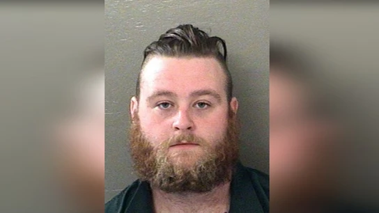 Fotografía policial de Bradley Jean Hubbard Fotografía policial de Bradley Jean Hubbard