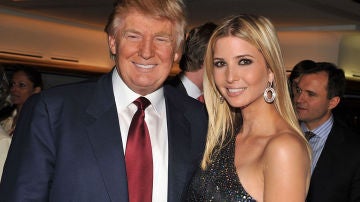 Ivanka Trump junto a su padre, Donald