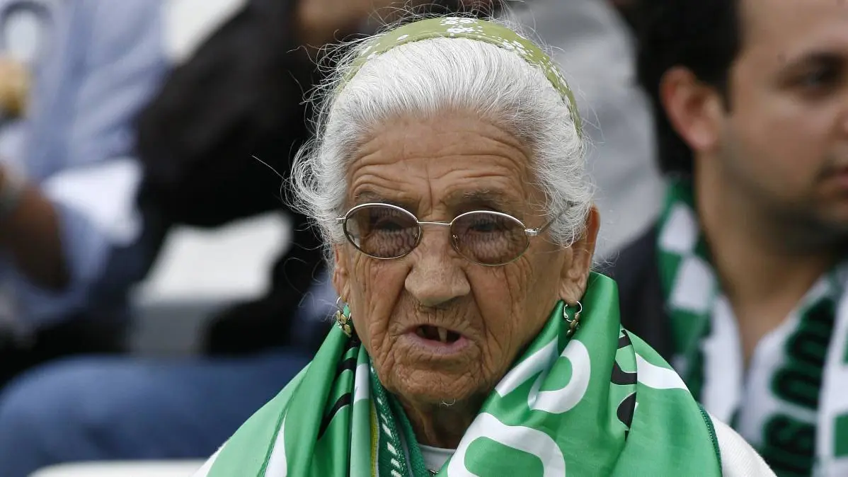 La 'Abuela del Betis'