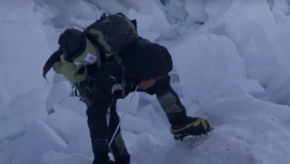 La expedición de Alex Txikon, en busca de coronar el Everest
