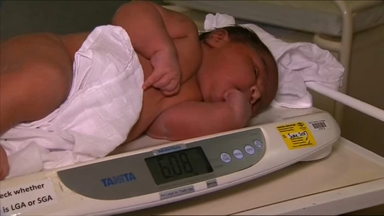 Un bebé de más de seis kilos Un bebé de más de seis kilos