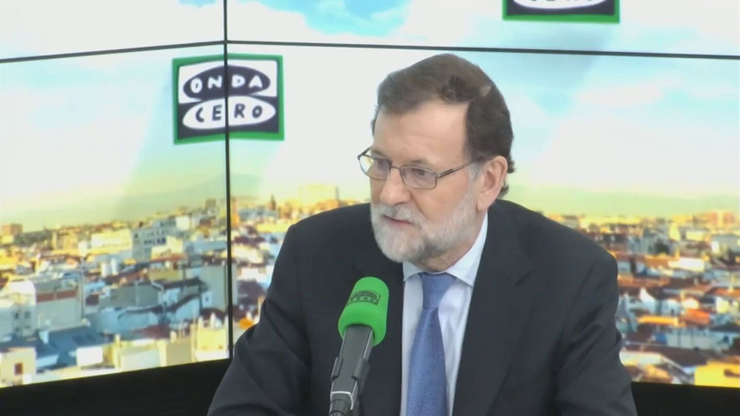 Frame 0.0 de: Mariano Rajoy: &ldquo;La tasa de paro nunca ha bajado del 8% y nunca ha habido menos de 2 millones de parados&rdquo;