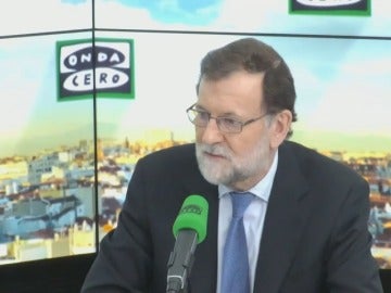 Frame 0.0 de: Mariano Rajoy: “La tasa de paro nunca ha bajado del 8% y nunca ha habido menos de 2 millones de parados” Frame 0.0 de: Mariano Rajoy: “La tasa de paro nunca ha bajado del 8% y nunca ha habido menos de 2 millones de parados”