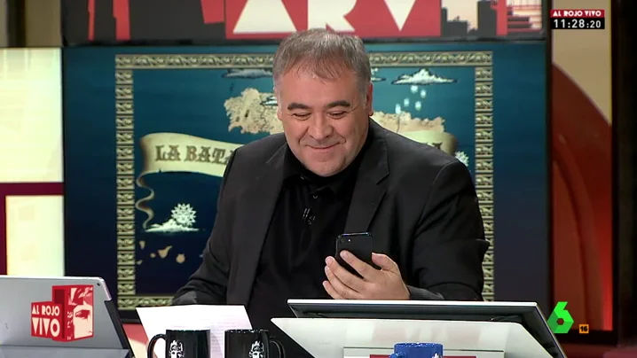 Frame 10.822797 de: Ferreras 'confirma' con el Instituto Meteorológico la previsión de Mariano Rajoy: "Va a llover"