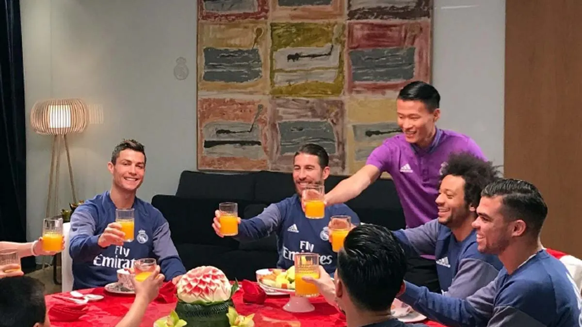 El Real Madrid celebra la entrada del Año Nuevo chino El Real Madrid celebra la entrada del Año Nuevo chino