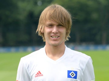 Halilovic posando con la camiseta del Hamburgo Halilovic posando con la camiseta del Hamburgo