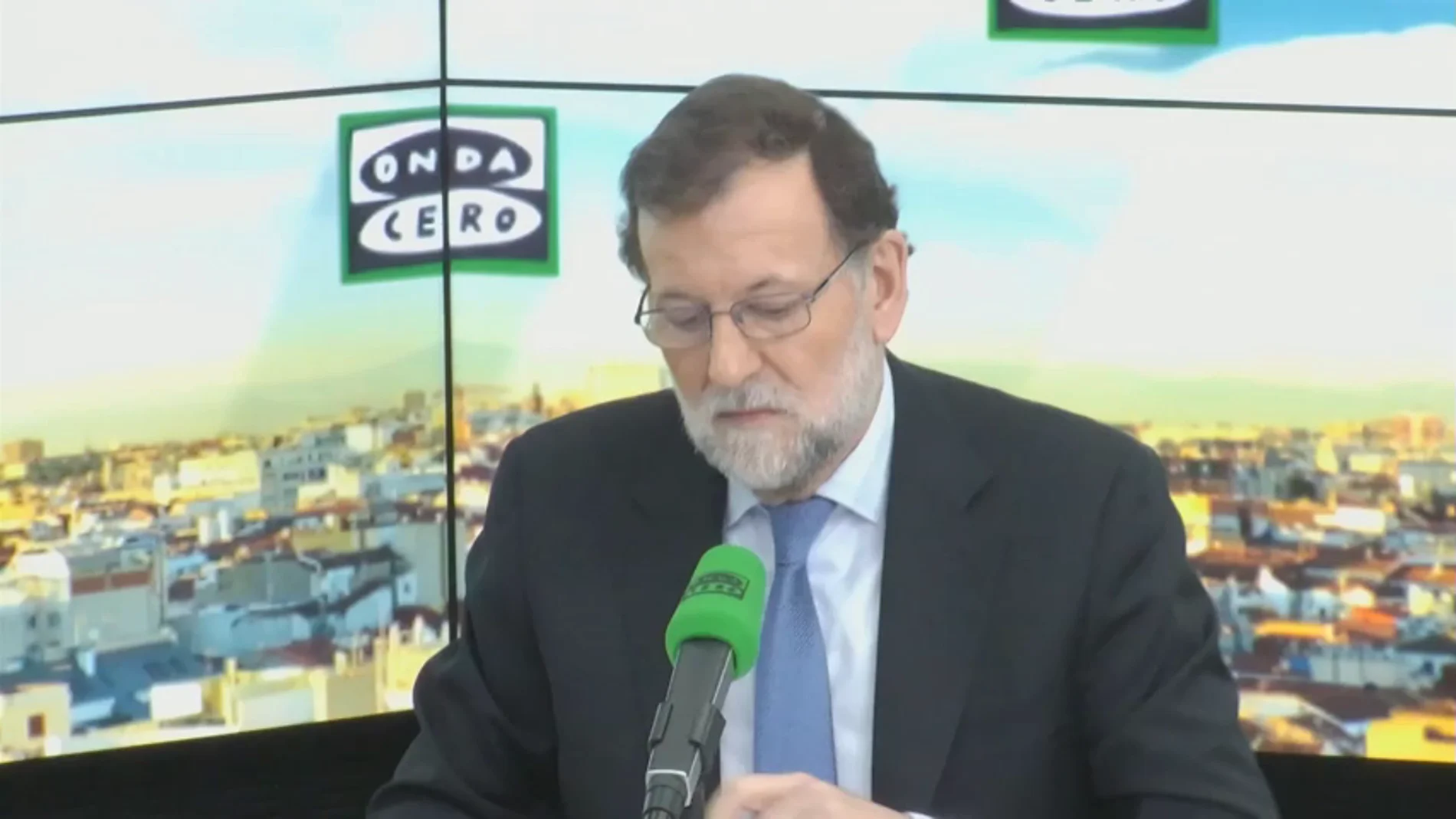 Frame 0.0 de: Rajoy: “La mayor parte del empleo creado en estos 3 años ha sido para jóvenes”