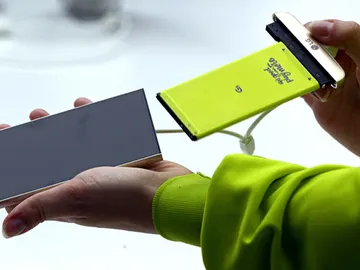 LG LG