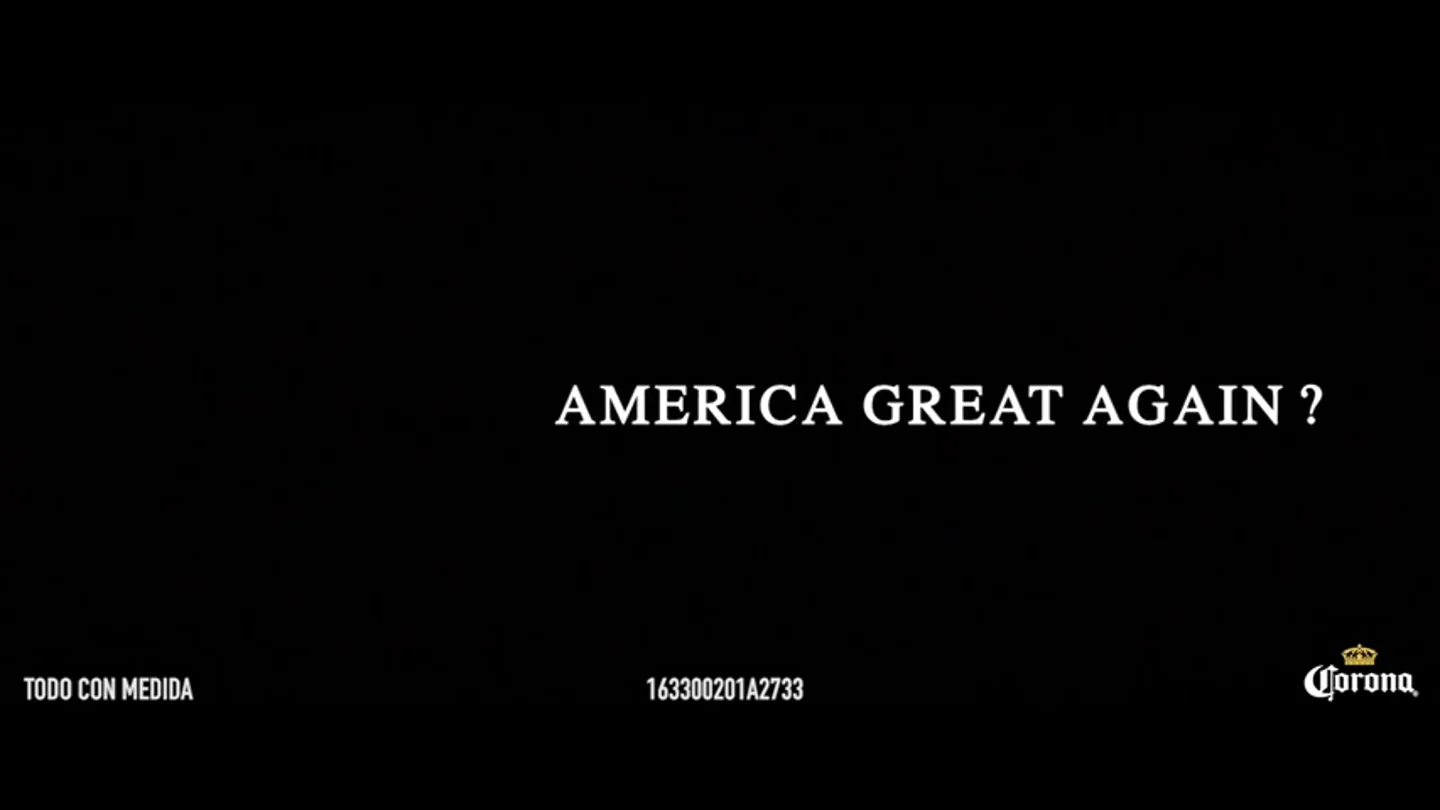 Frame 4.894031 de: "América somos todos", la respuesta viral de la cerveza Corona al muro que planea Donald Trump Frame 4.894031 de: "América somos todos", la respuesta viral de la cerveza Corona al muro que planea Donald Trump