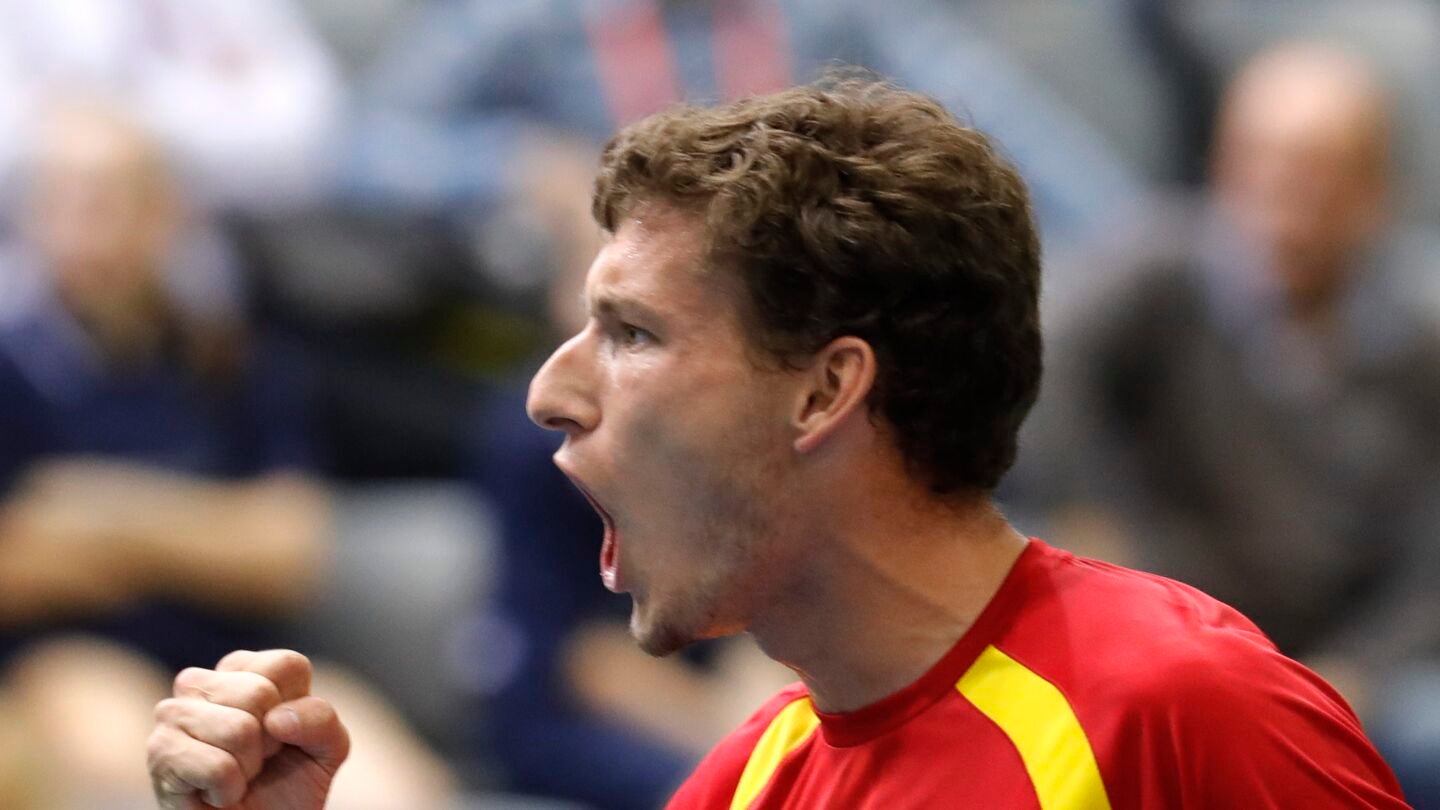 Carre&ntilde;o celebra un punto ante Nikola Mektic