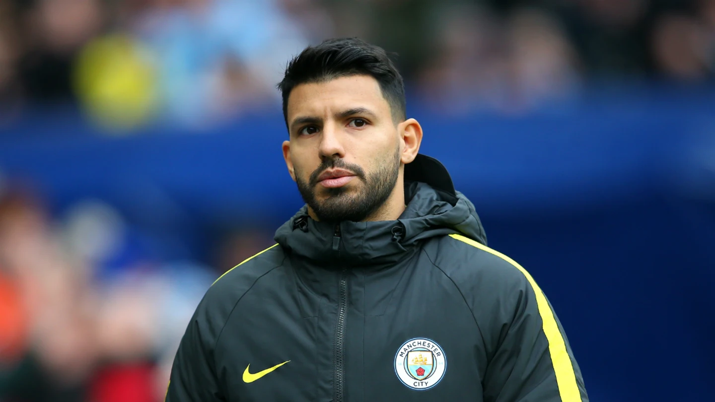 Agüero, con el chándal de suplente Agüero, con el chándal de suplente