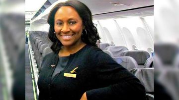 Shelia Fedrick, auxiliar de vuelo de Alaska Airlines
