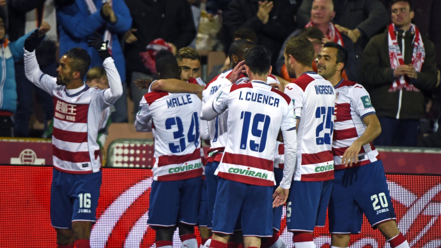 Los jugadores del Granada celebrando el gol frente a Las Palmas