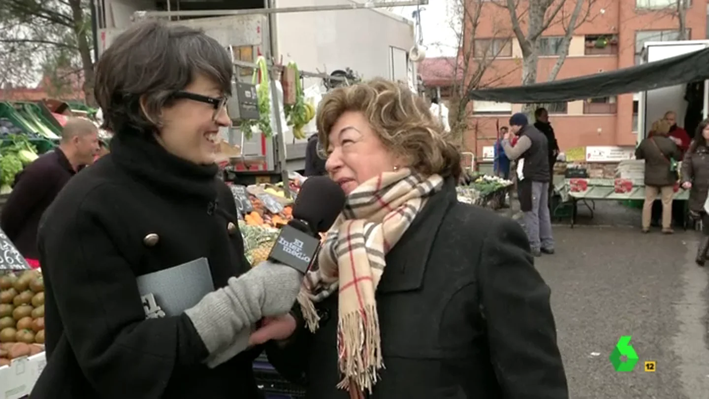 Frame 201.533418 de: La reacción de los mercados a la subida de los precios en las verduras: "Me planteo plantar algo que dé más dinero y nos lo fumamos" Frame 201.533418 de: La reacción de los mercados a la subida de los precios en las verduras: "Me planteo plantar algo que dé más dinero y nos lo fumamos"