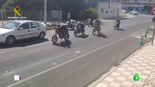 Frame 1.623644 de: carreras de motos Frame 1.623644 de: carreras de motos