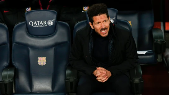 Simeone, durante el partido contra el Barcelona Simeone, durante el partido contra el Barcelona