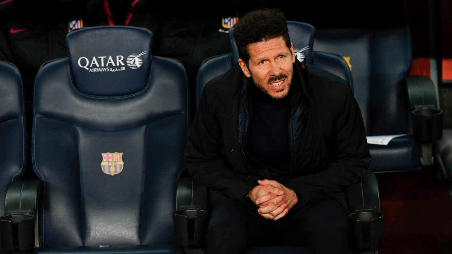 Simeone, durante el partido contra el Barcelona