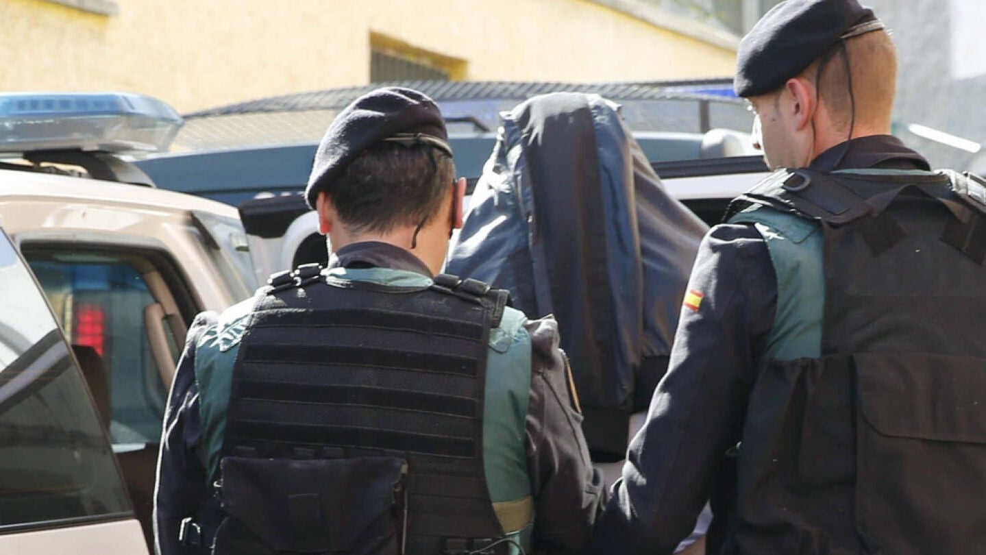 Imagen de archivo de una detenci&oacute;n por parte de la Guardia Civil