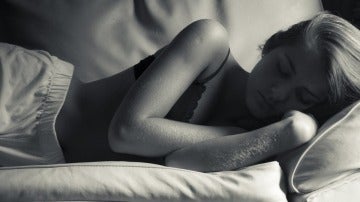 Mujer durmiendo