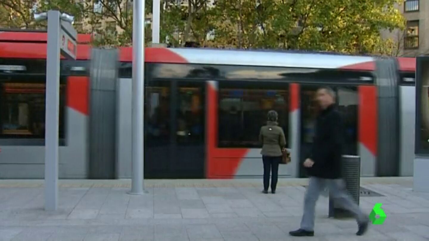 Frame 24.702479 de: tranvia zaragoza
