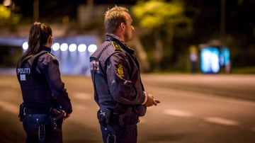 Varios agentes de la policía danesa. Foto de archivo. 