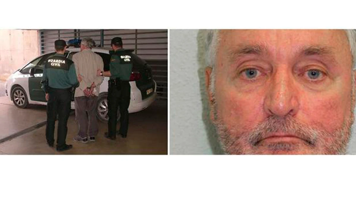Agentes en el momento de la detenci&oacute;n