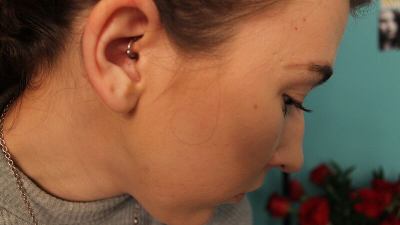 Daith Piercing: el pendiente que acabará con tus dolores de cabeza
