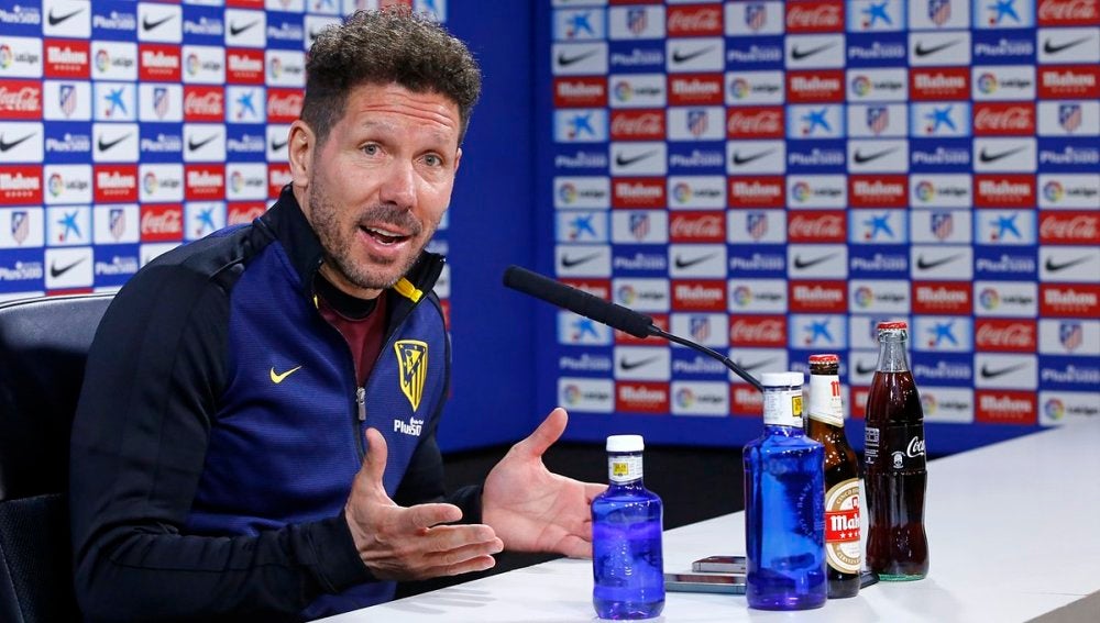 Simeone en rueda de prensa