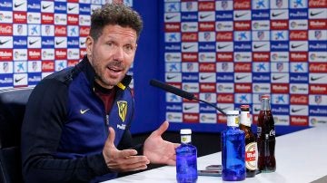 Simeone en rueda de prensa