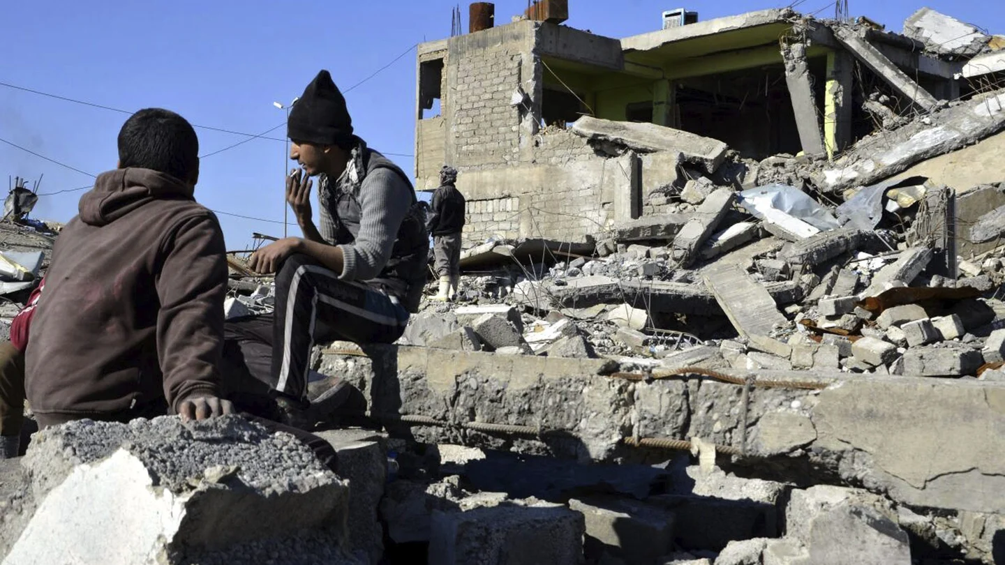 Mosul, azotada por la miseria y el hambre del Daesh Mosul, azotada por la miseria y el hambre del Daesh