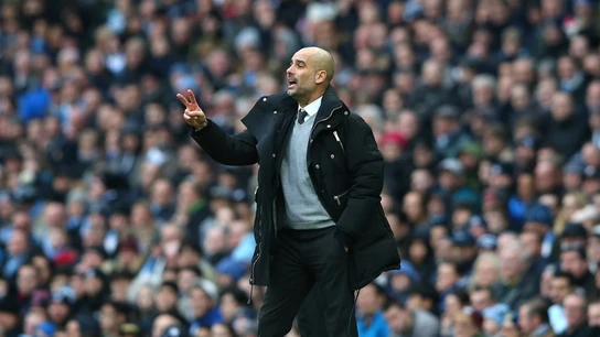 Guardiola en un partido con el Manchester City Guardiola en un partido con el Manchester City