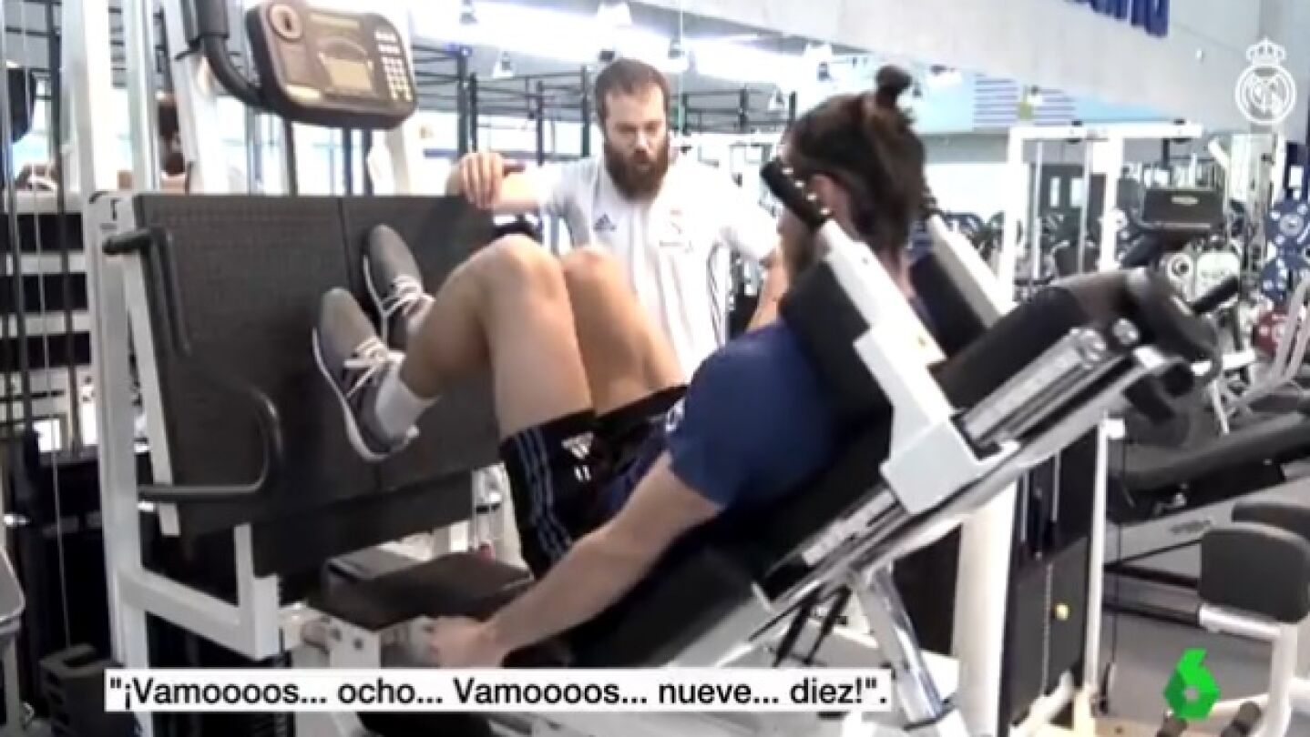 Gareth Bale se ejercita en el gimnasio