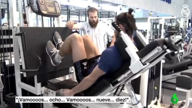 Gareth Bale se ejercita en el gimnasio