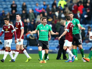El Lincoln City celebra una victoria ante el Burnley El Lincoln City celebra una victoria ante el Burnley
