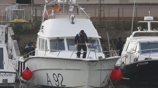 El barco de la Armada dotado con un sonar que participa en las tareas de búsqueda El barco de la Armada dotado con un sonar que participa en las tareas de búsqueda
