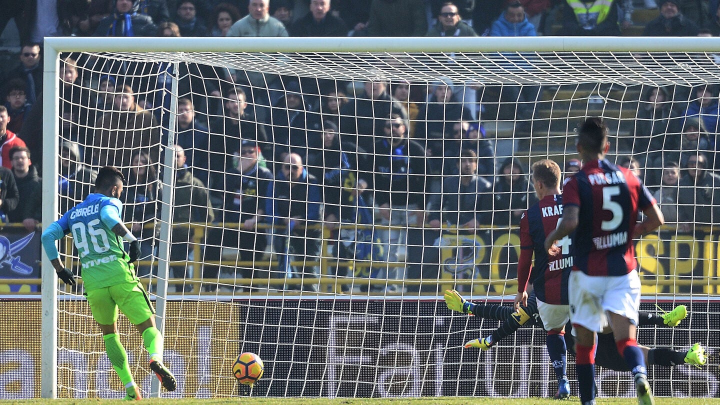  Gabriel Barbosa logra el gol de la victoria del Inter