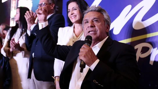 Lenín Moreno ante los medios Lenín Moreno ante los medios