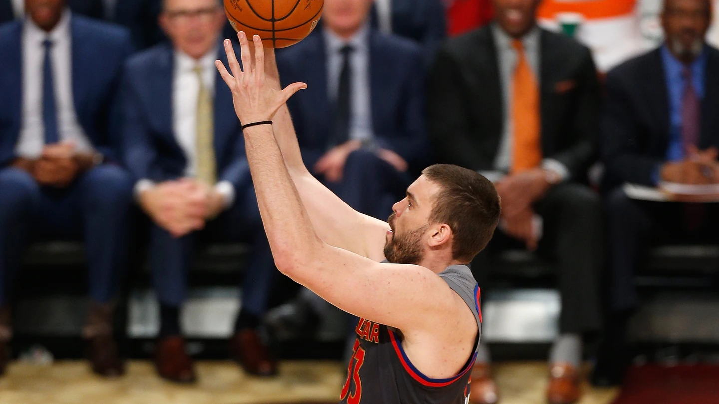 Marc Gasol lanza a canasta en el All-Star de Nueva Orleans Marc Gasol lanza a canasta en el All-Star de Nueva Orleans