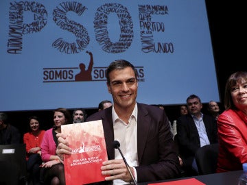 Pedro Sánchez presenta su programa para las primarias del PSOE Pedro Sánchez presenta su programa para las primarias del PSOE